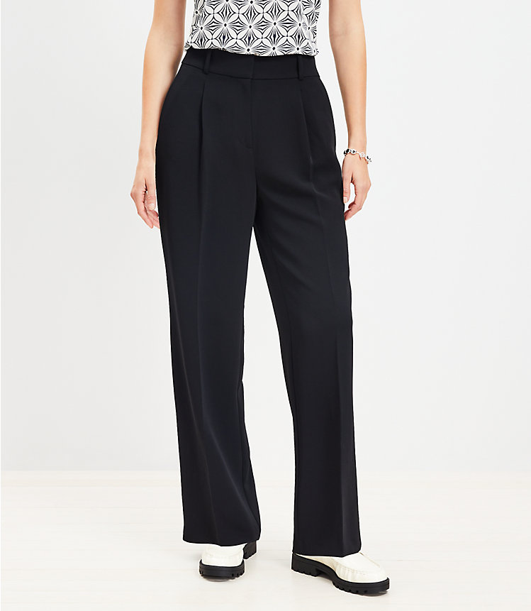 Curvy Peyton Trouser Pants in Crepe image number null