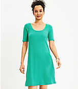 Ribbed Scoop Neck Shift Dress carousel Product Image 1