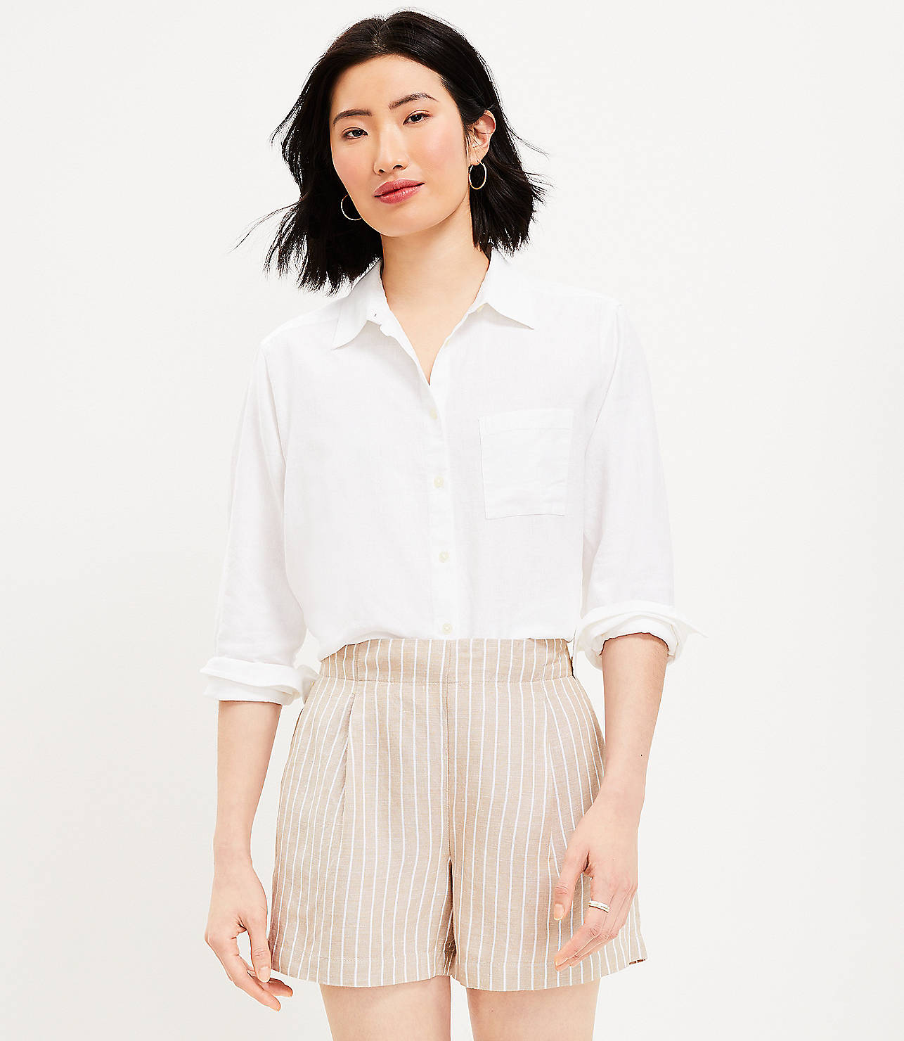 Pleated Pull On Shorts in Striped Linen Blend