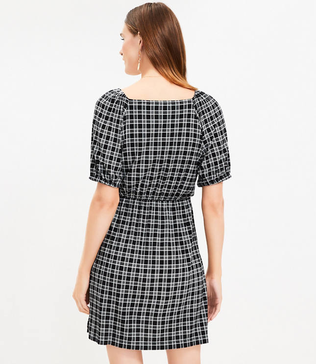 Gingham Puff Sleeve Dress