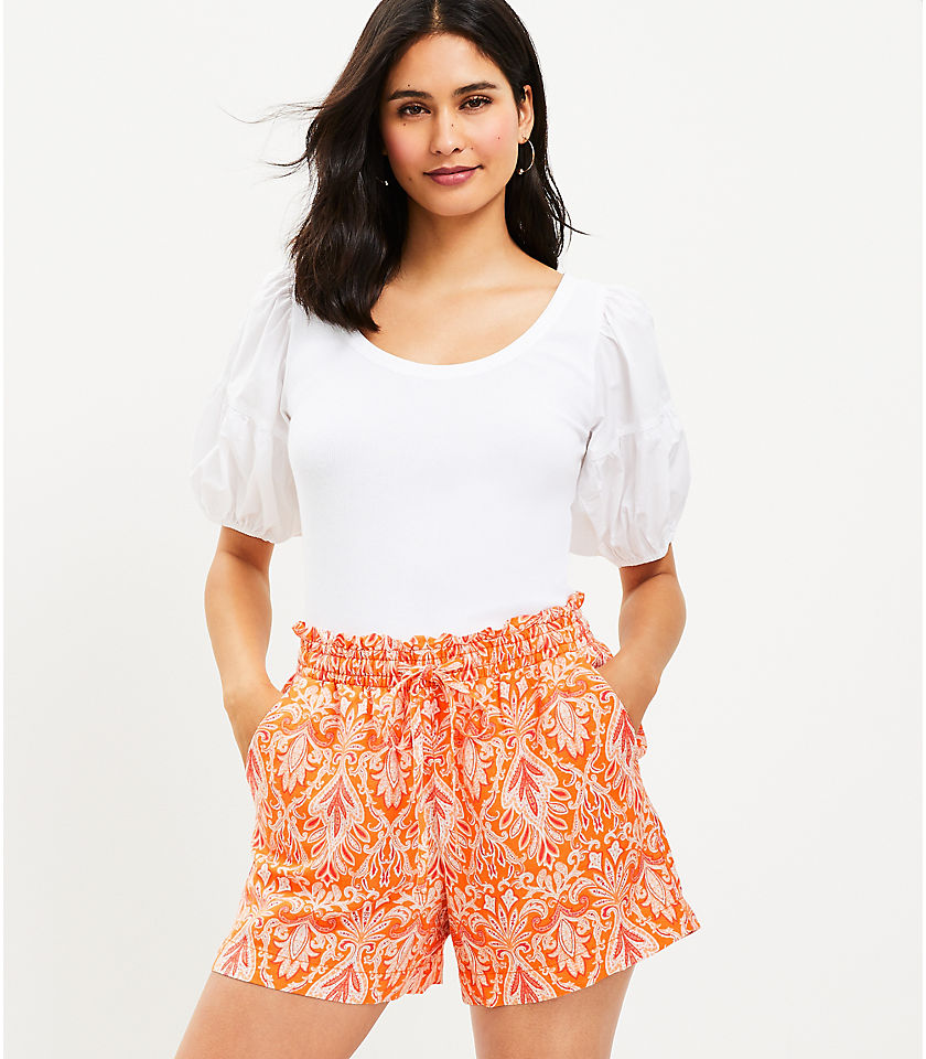 Petite Pull On Linen Blend Shorts in Paisley