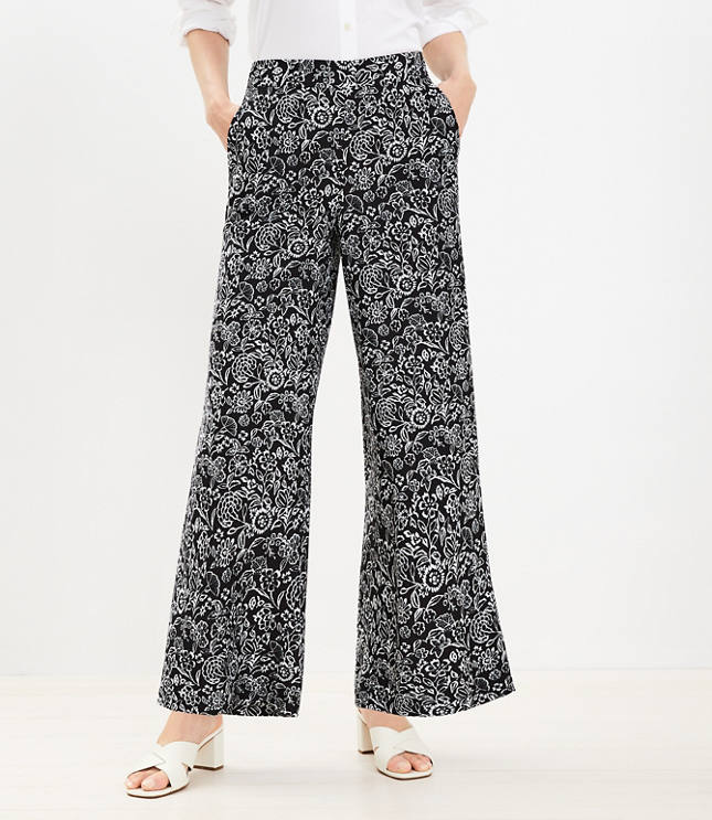 Petite Fluid Wide Leg Pants in Garden Print