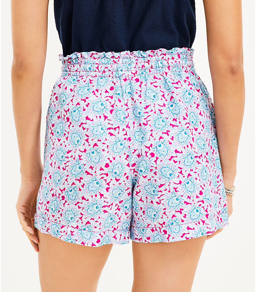 Petite Pull On Linen Blend Shorts in Bloom