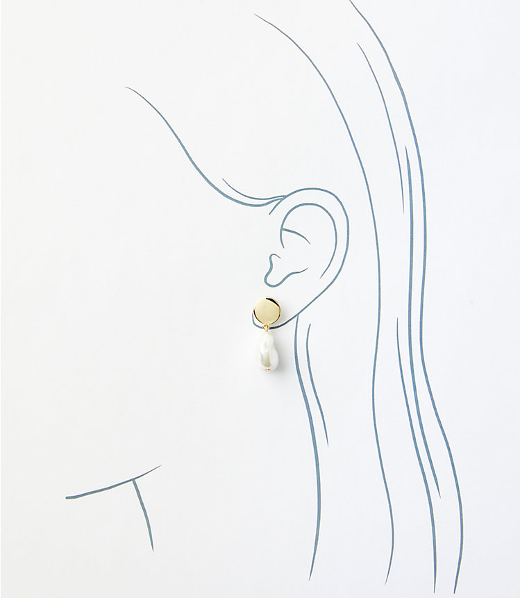 Freshwater Pearl Drop Earrings image number null