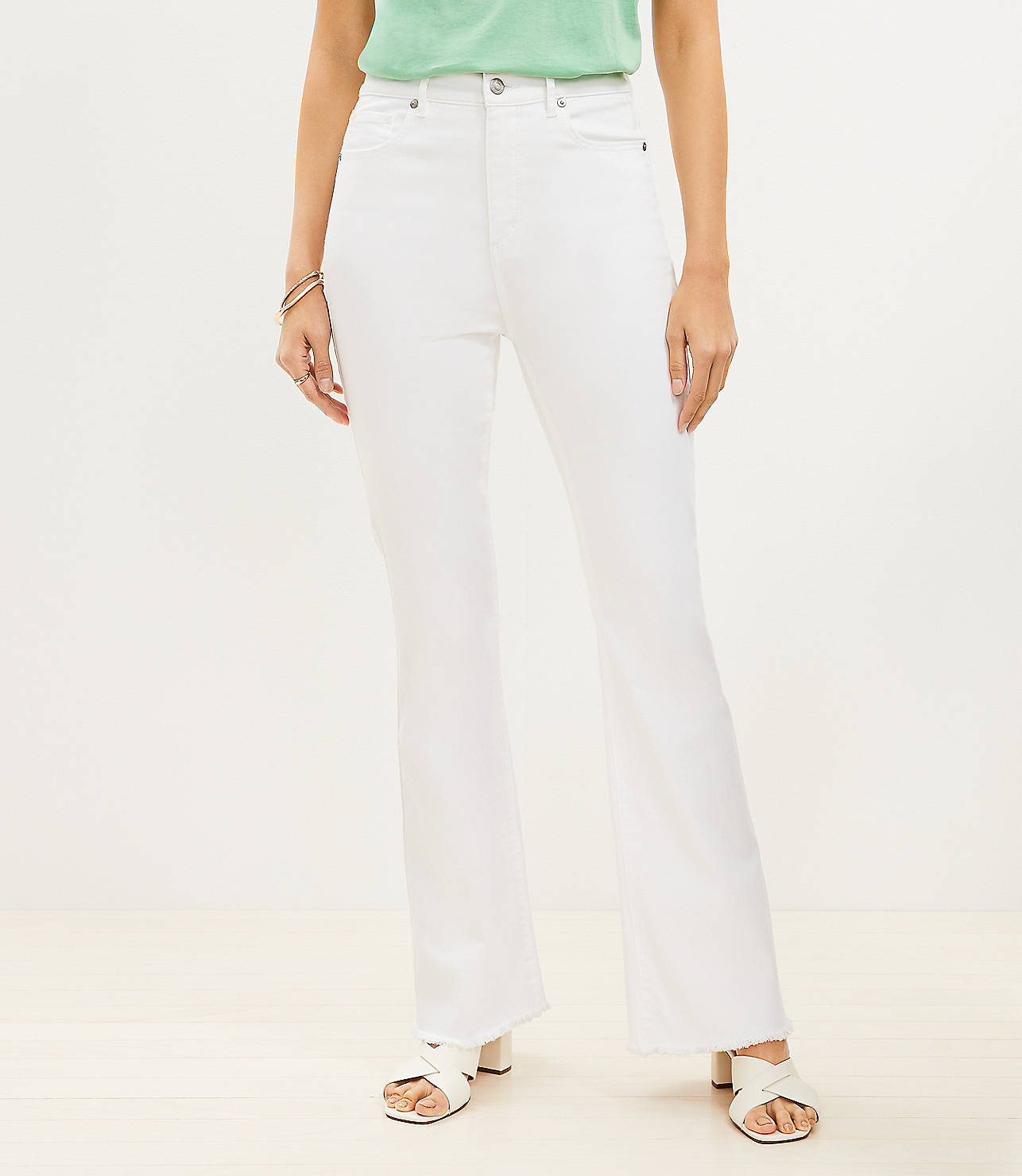 Petite Frayed High Rise Slim Flare Jeans in White