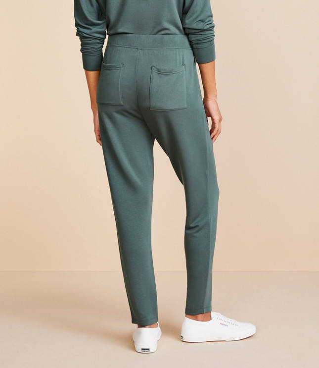 Petite Lou & Grey Signaturesoft Sweatpants carousel Product Image 3