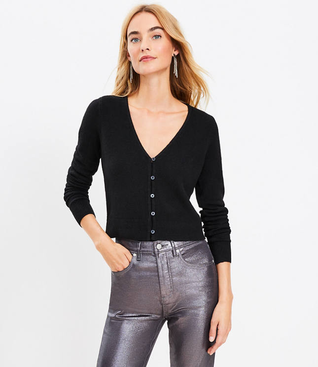 Cropped V-Neck Cardigan