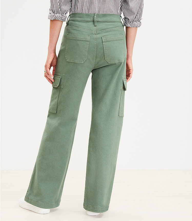 High Rise Wide Leg Utility Jeans in Mountain Rosemary image number 2