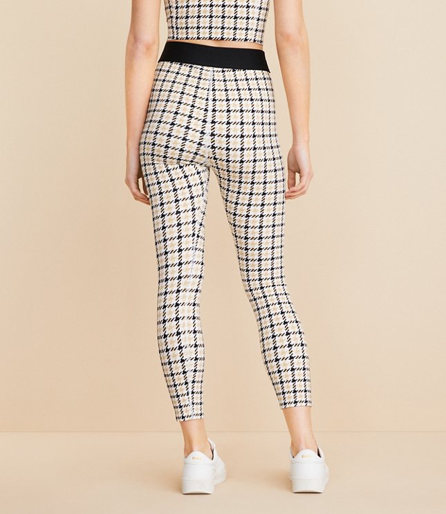 Lou & Grey Houndstooth Softsculpt Elastic Waistband 7/8 Leggings