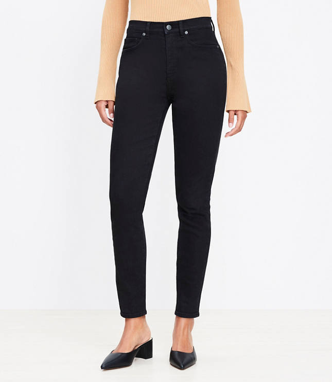 Curvy High Rise Skinny Jeans in Black