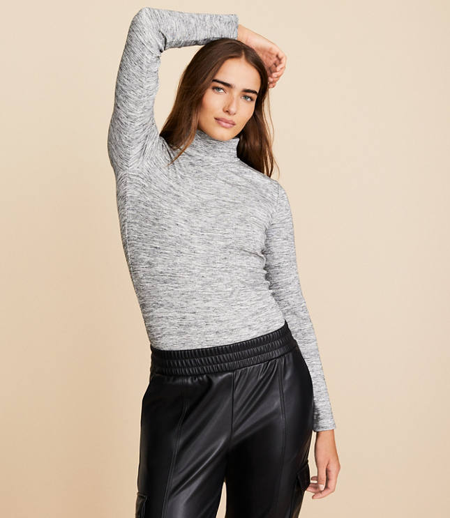 Lou & Grey Heathered Ribbed Turtleneck Top