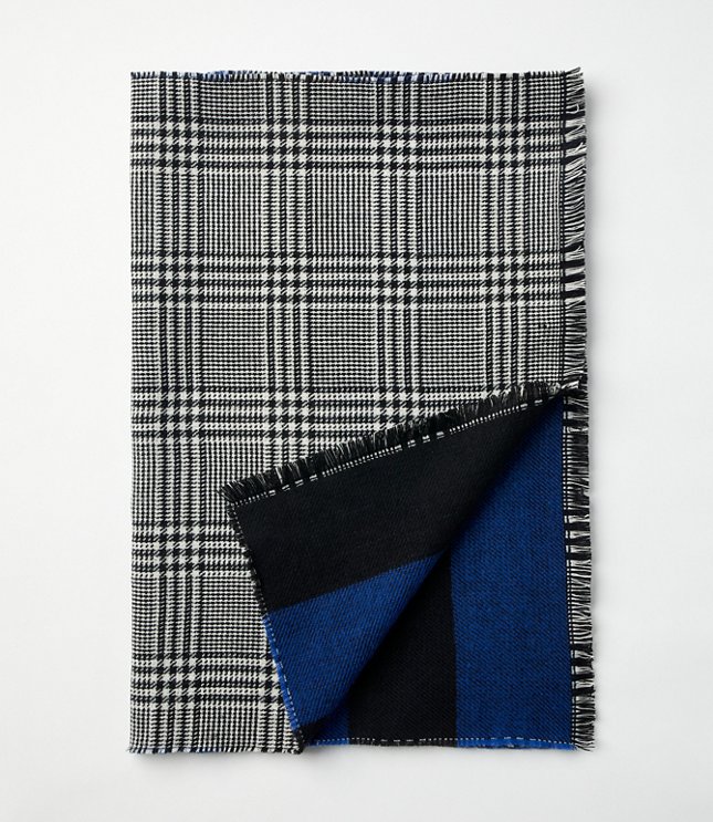 Reversible Houndstooth Blanket Scarf