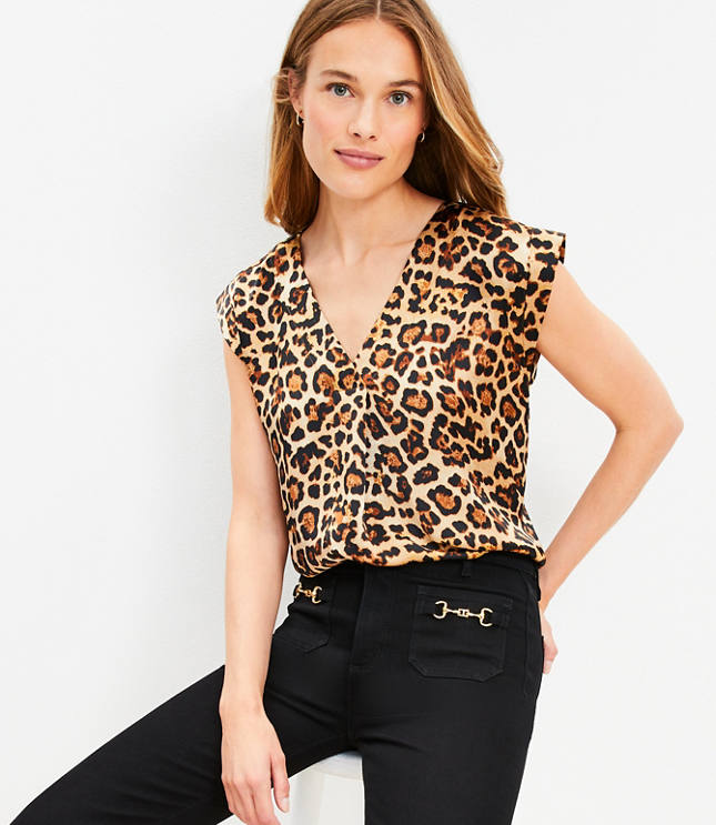 Petite Leopard Print Satin Cap Sleeve V-Neck Top - Cashew Beige