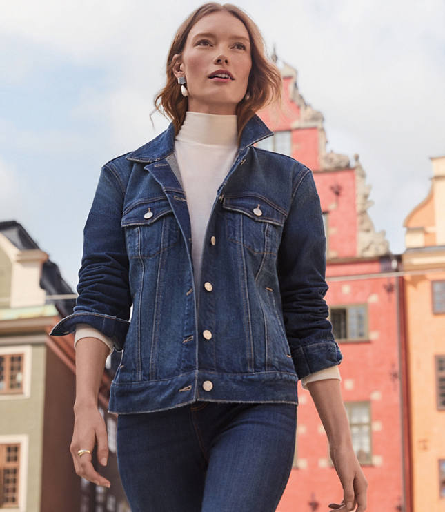 Petite Denim Trucker Jacket in Light Wash Indigo