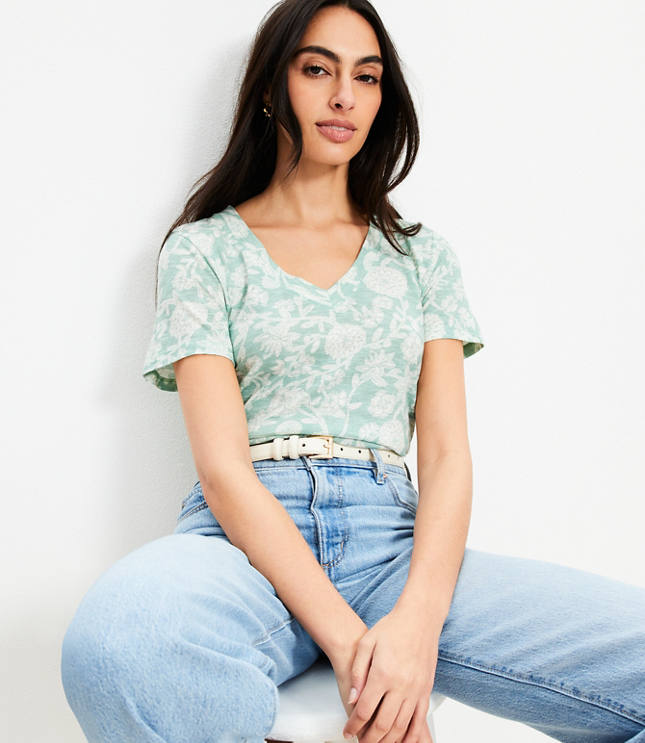 Floral Everyday V-Neck Tee