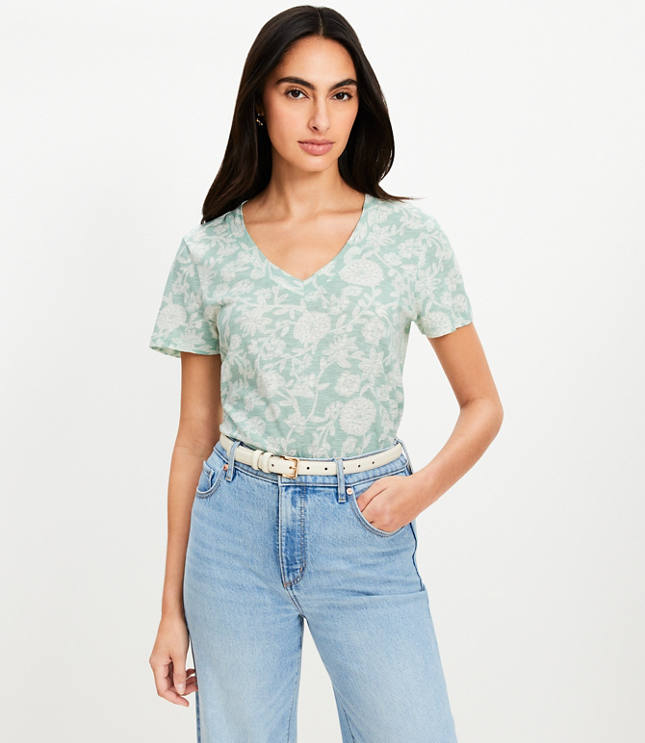 Floral Everyday V-Neck Tee