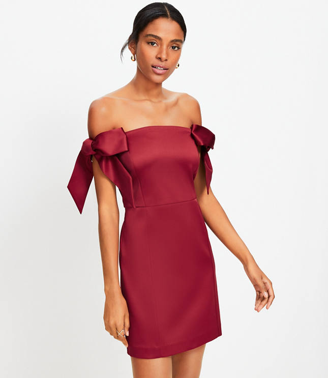 Off the shoulder red mini dress hotsell