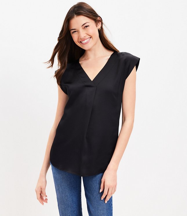 Tapered Sleeve V-Neck Top