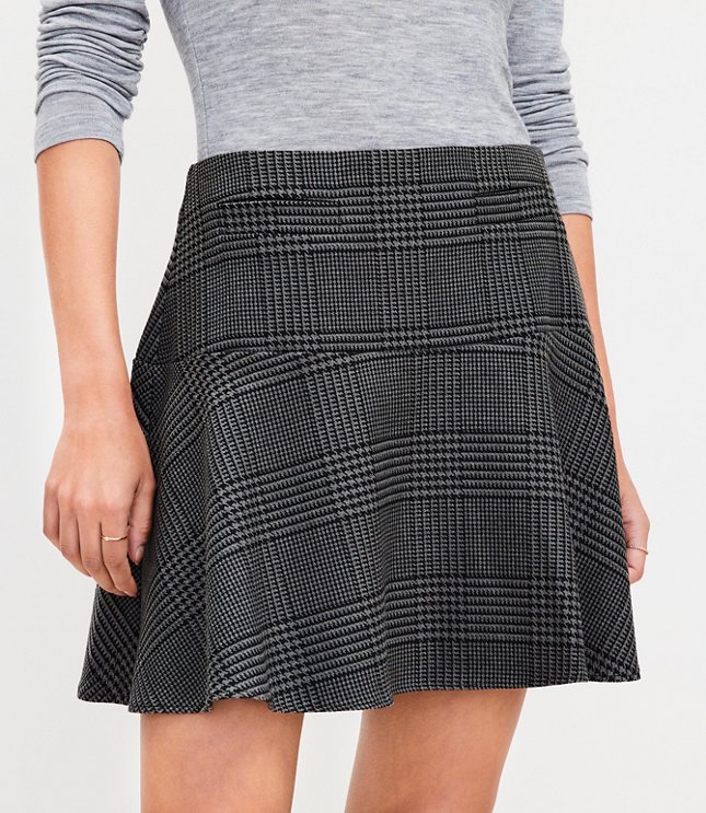 Petite Plaid Flounce Mini Skirt