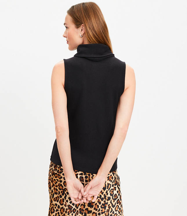 Sleeveless Mock Neck Top - image 3