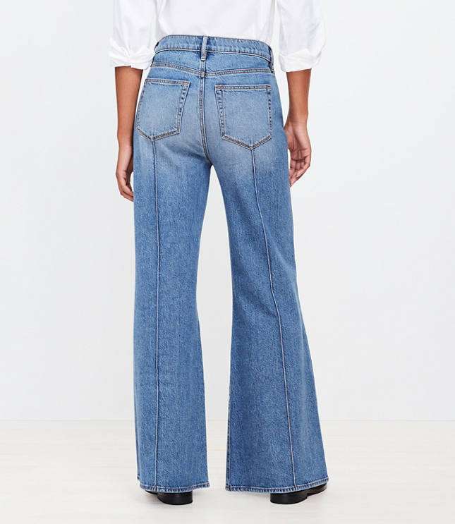 Curvy High Rise Super Flare Jeans Vintage Indigo Wash