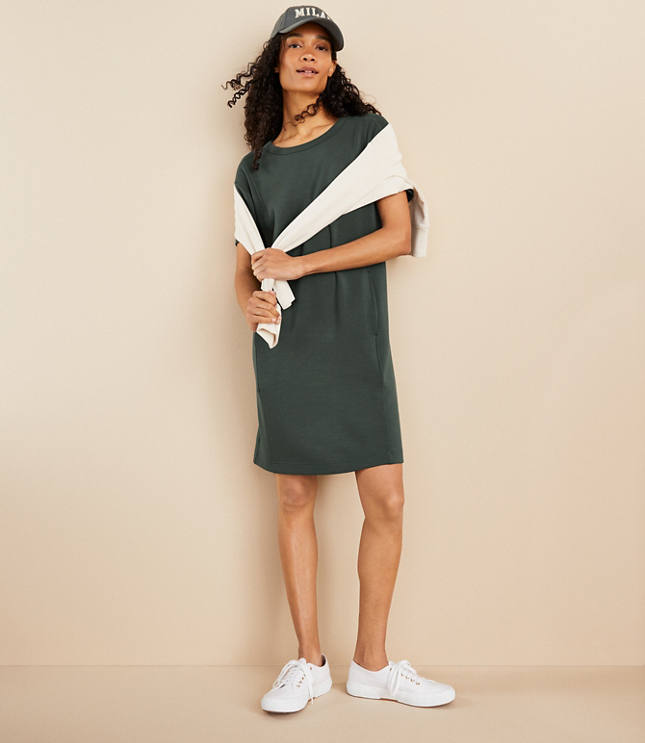 Loft Petite Lou & Grey Seamed Scubasoft Mini Pocket Dress