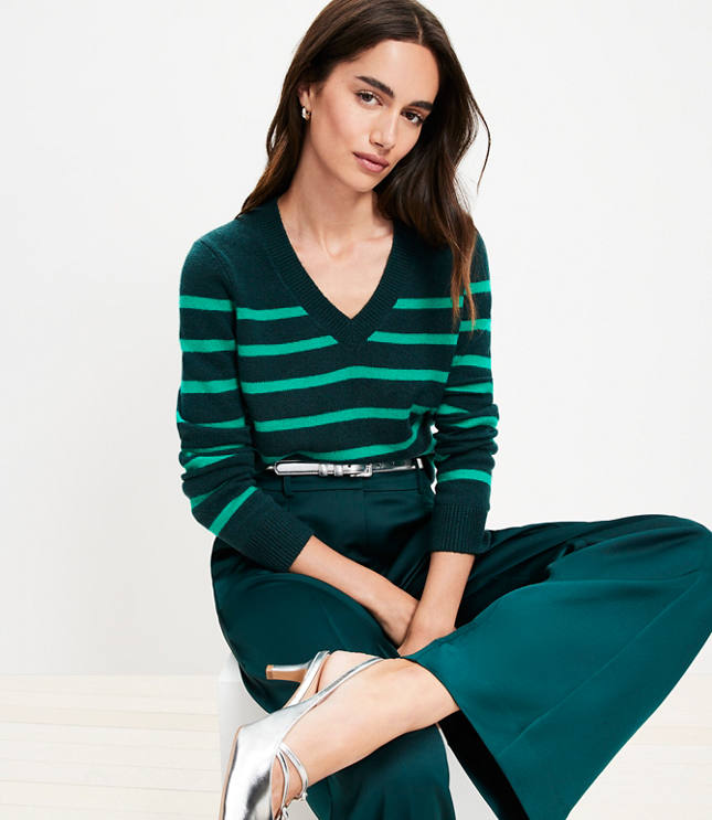 Petite Stripe Relaxed V-Neck Sweater