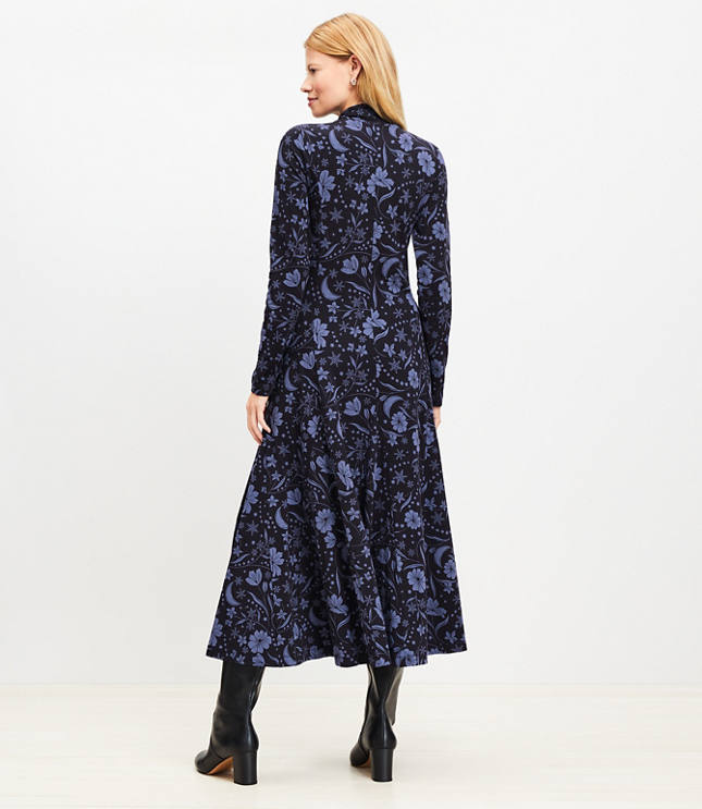 Petite Snowflake Bloom Godet Turtleneck Maxi Dress