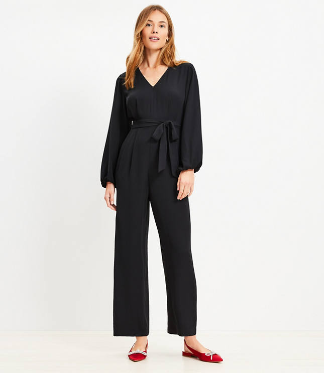 Petite Clean V-Neck Jumpsuit