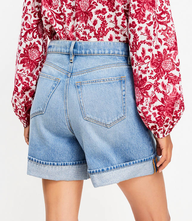 Cuffed High Rise Denim Shorts in Vintage Light Indigo Wash