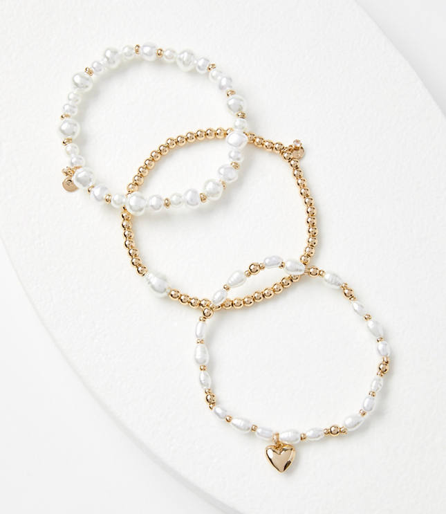 Pearlized Heart Charm Stretch Bracelet Set