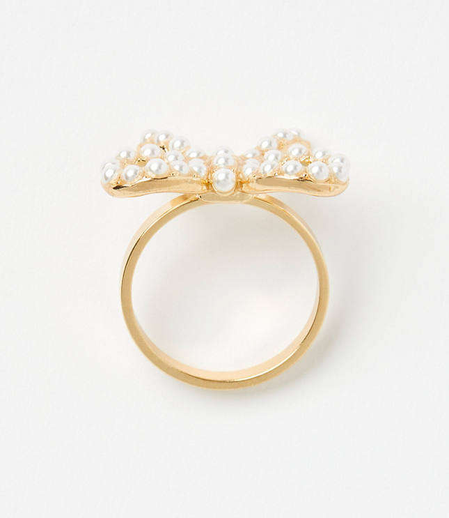 Pearlized Bow Ring