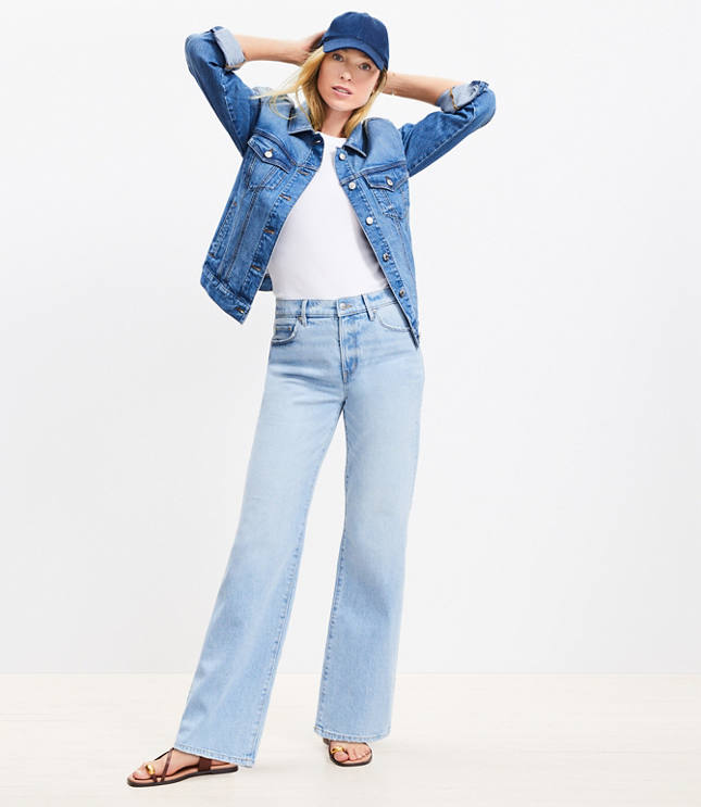 Destructed Mid Rise Relaxed Straight Jeans Wash