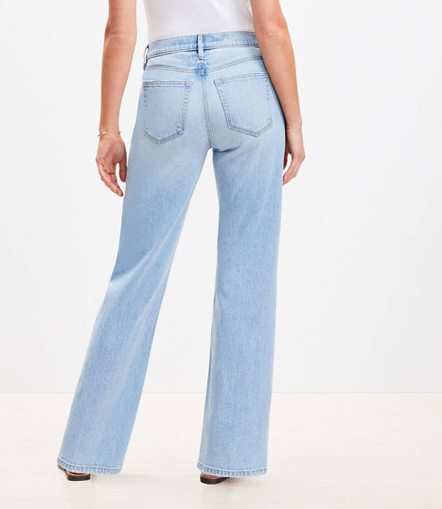 Destructed Mid Rise Relaxed Straight Jeans Wash