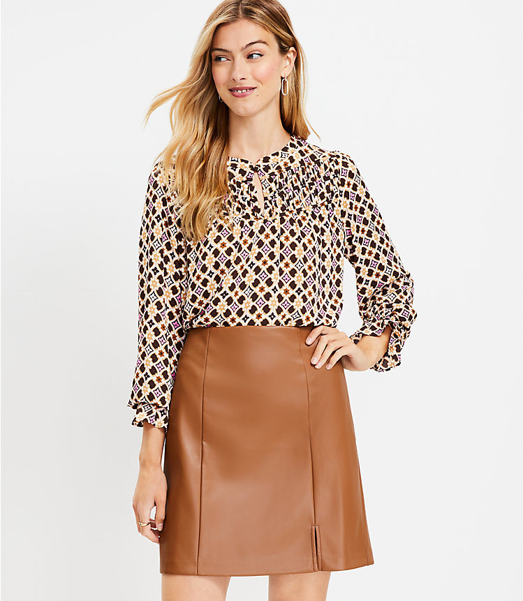 Seamed Faux Leather Skirt image number null