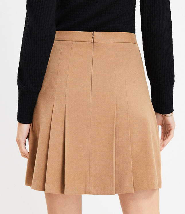 Entertainment Value Brown Velvet Pleated Skirt