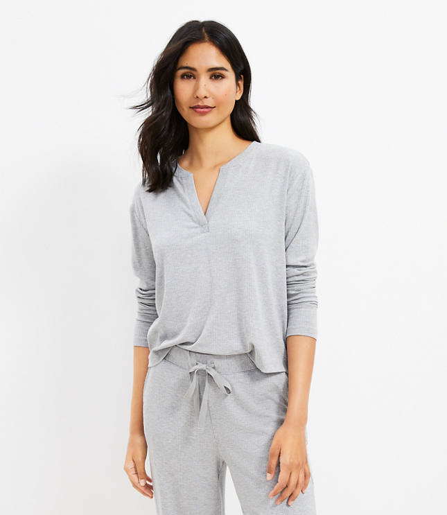 Lou & Grey Ribbed V-Neck Top