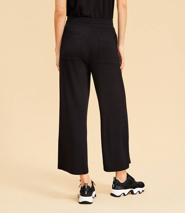 Lou & Grey Signaturesoft Wide Leg Crop Pants carousel Product Image 3