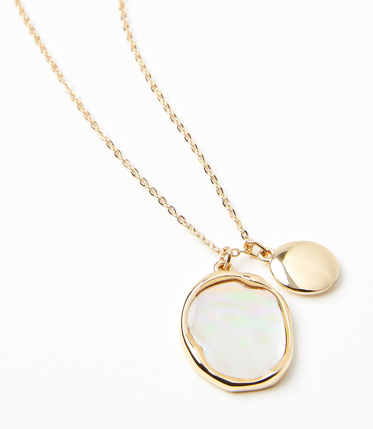 Mother Of Pearl Pendant Necklace