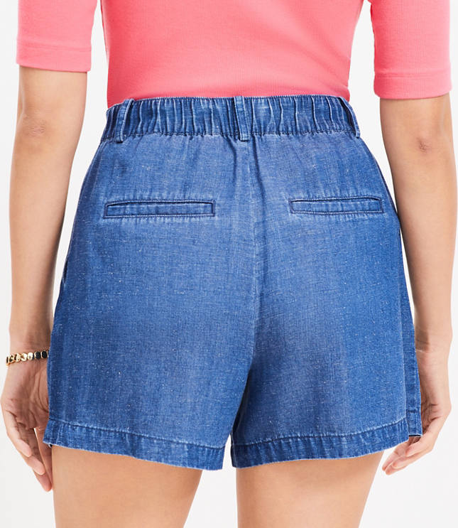 Pleated Shorts Chambray