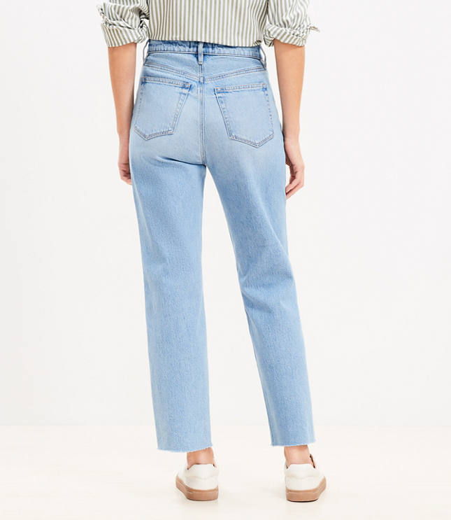 Curvy High Rise Straight Jeans in Classic Mid Wash