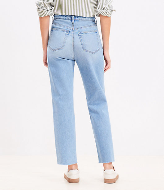 Curvy High Rise Straight Jeans in Classic Mid Wash