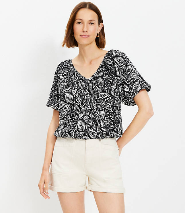 Petite Palm Crinkle Bubble Hem Top