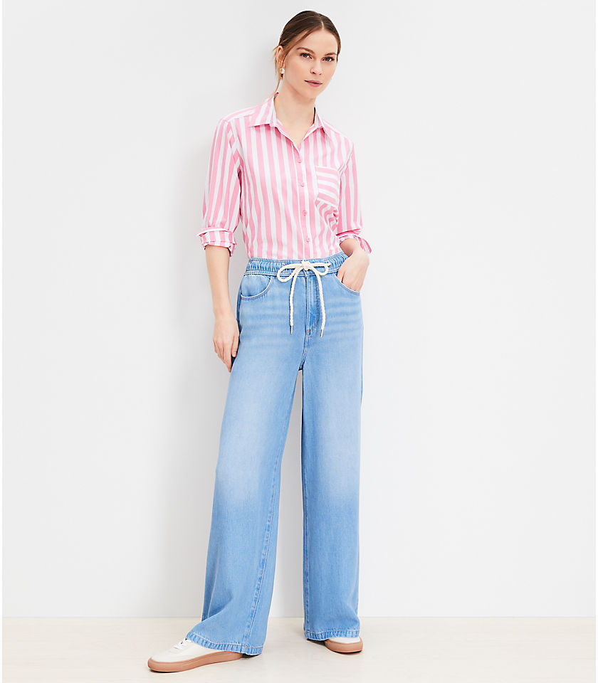 Petite Pull On High Rise Palazzo Jeans in Light Wash