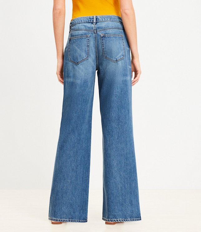 Mid Rise Wide Leg Jeans Classic Wash