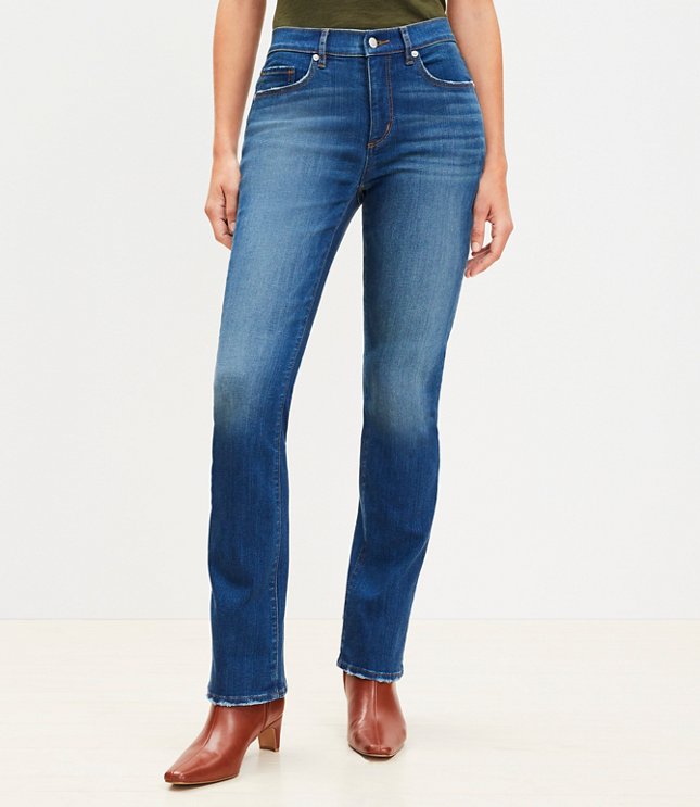 Petite Curvy Mid Rise Boot Jeans in Classic Mid Wash