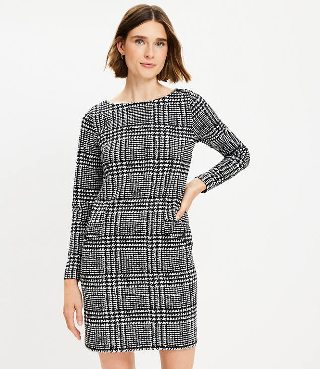 Petite Houndstooth Button Back Pocket Dress