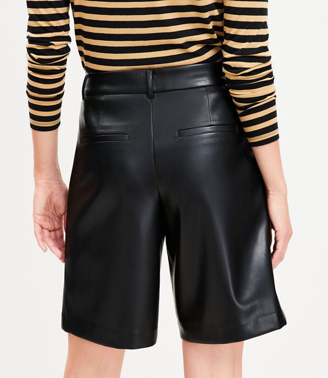 Petite Bermuda Shorts Faux Leather