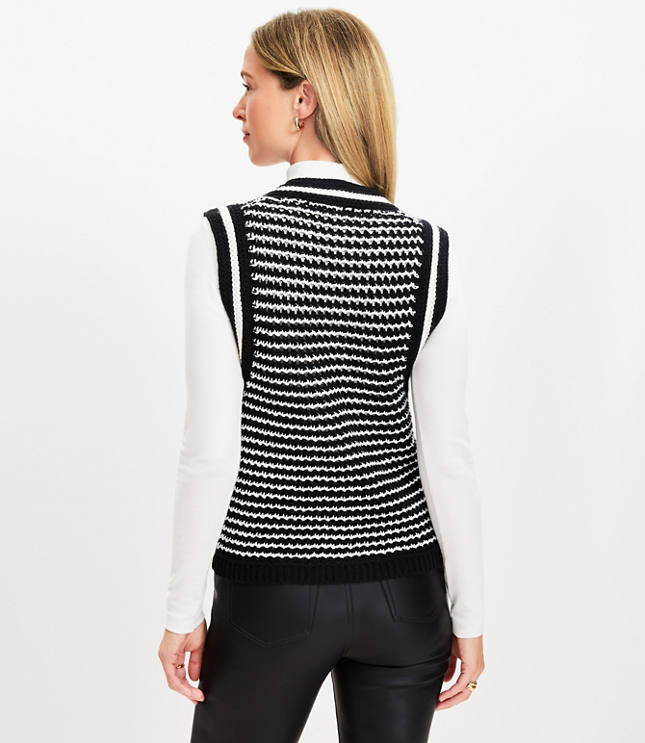 Petite Striped V-Neck Pocket Sweater Vest