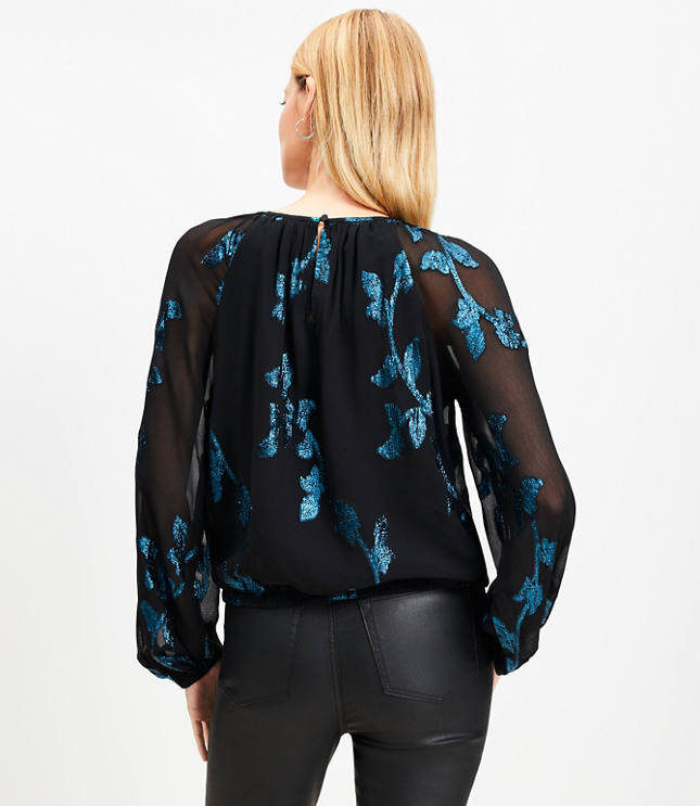 Metallic Jacquard Stretch Hem Blouse